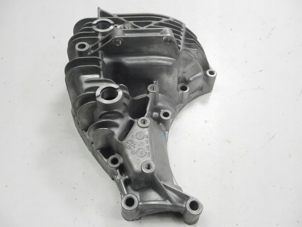 фото №11, Корпус коробки передач renault trafic 7701465584