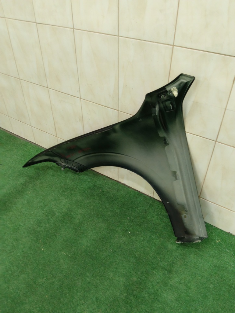 Крыло  перед правый  volvo xc60 2 с Разборки