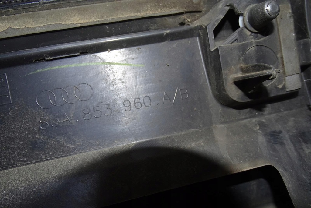 фото №14, Audi q3 ii s-line молдинг дверь правая перед oryg