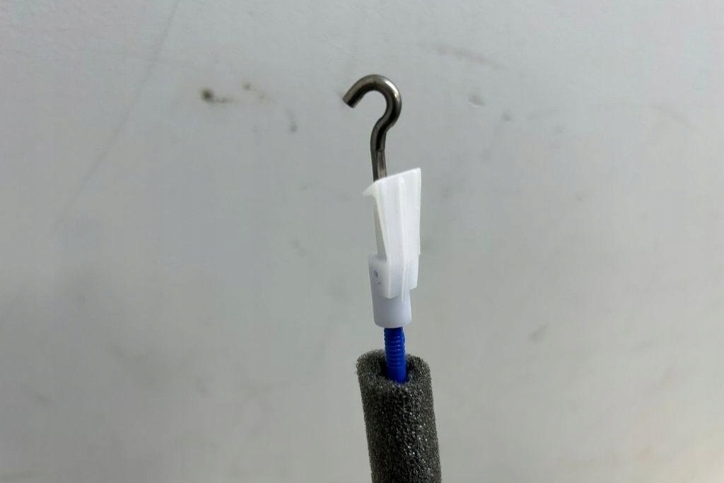 фото №8, Замок задних правых дверь audi a8 d2 4d2, 4d8 4h0839016d 3.0l дизель