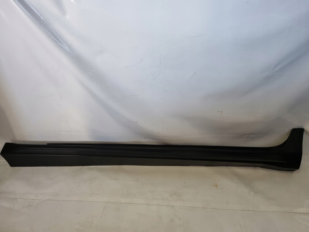 фото №1, Volvo v60 ii cross country левая молдинг порог