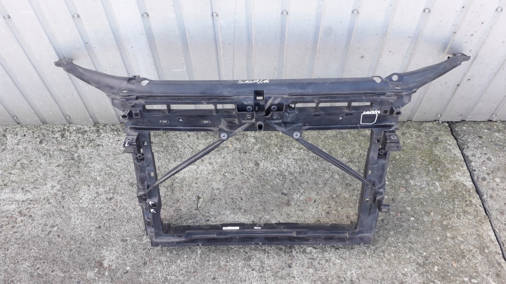 фото №1, Skoda octavia iii 3 pas передний 5e0805588