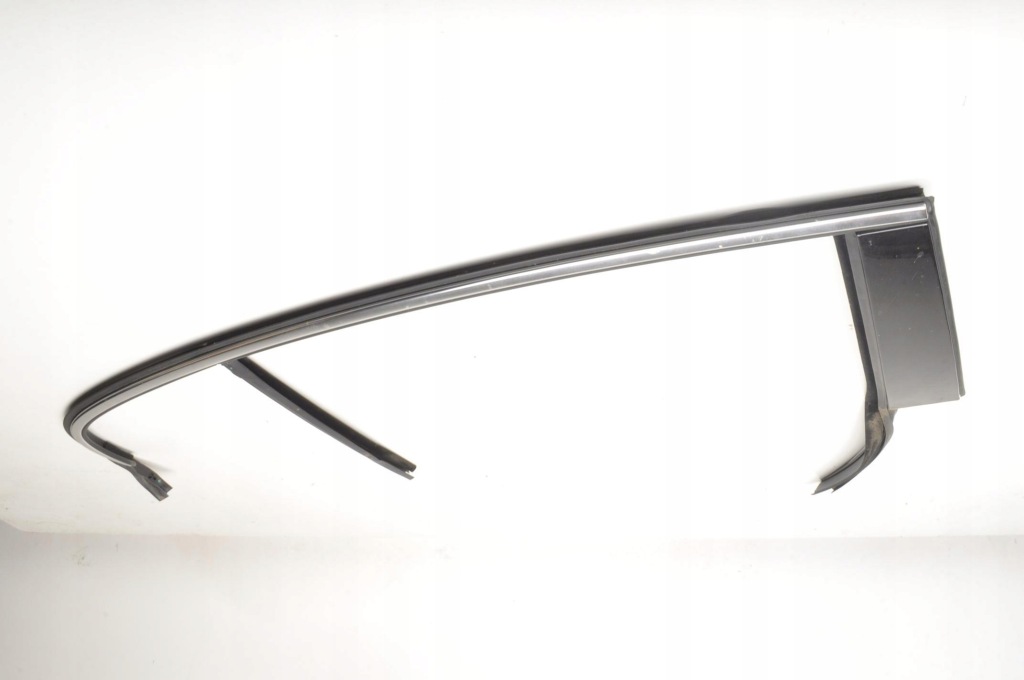 Купить Volvo s60 ii sedan молдинг дверь правый задний  задняя рестайлинг  30784002 long