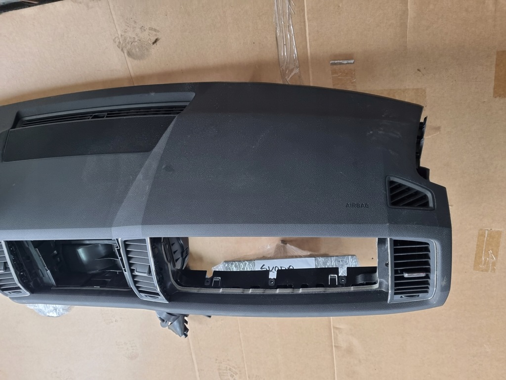 фото №6, Skoda kodiaq консоль подушка безпеки ремені оригінал комплект