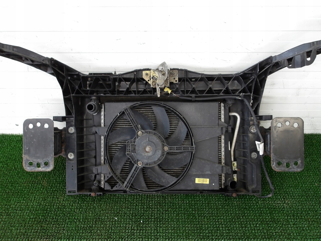 фото №13, Mazda 2 dy 02-07 перед бампер капот лампи крила