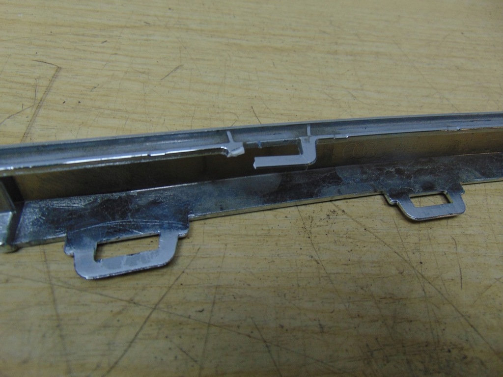 фото №13, Молдинг хром бампера задняя audi a8 d5 4n0853551b