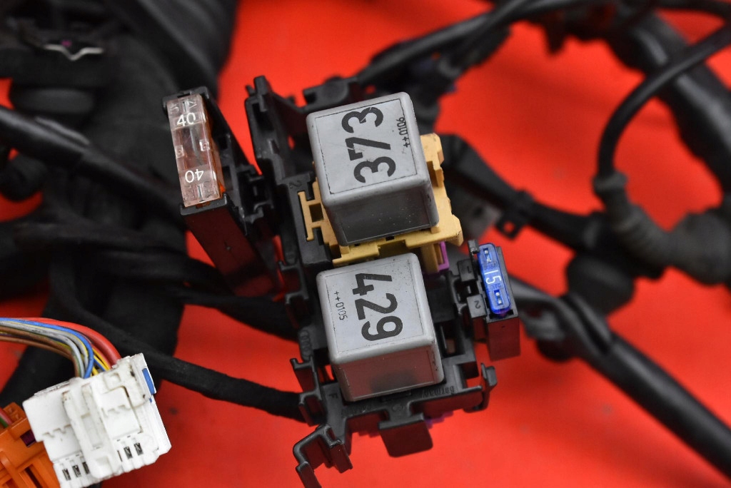 Жгут электропроводка двигателя 8d1971074pj 4b0906018cg vw passat b5 1.8 t 150 km Недорого