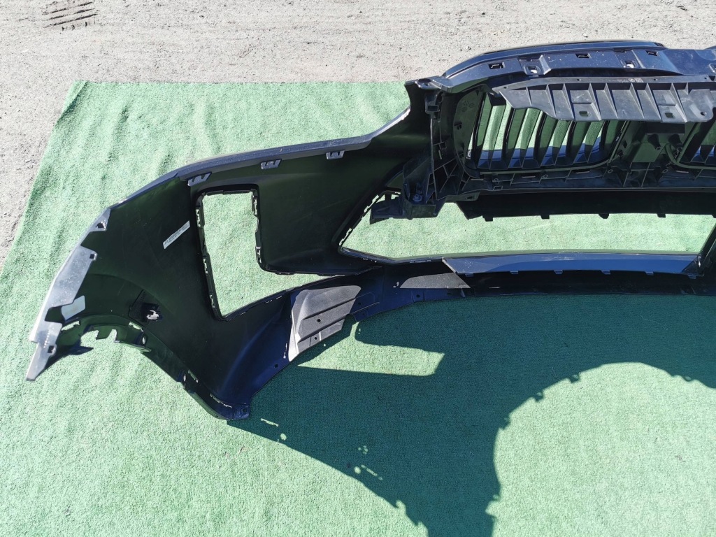 Bmw x3m f97 lci рестайлінг  m-power бампер перед передній решітка радіатора 8082766 в Україні