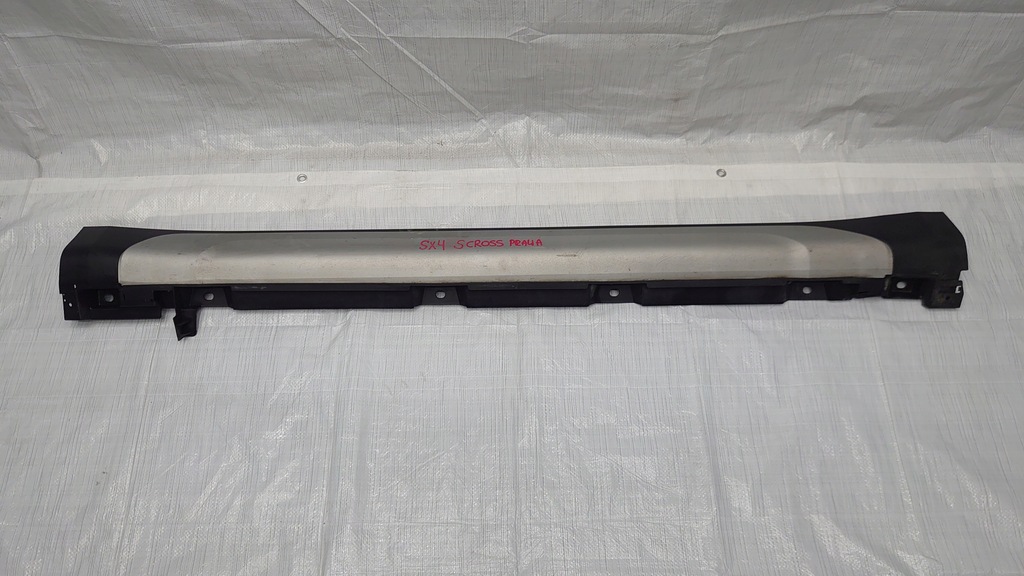 фото №1, Suzuki sx4 s cross молдинг захист поріг права