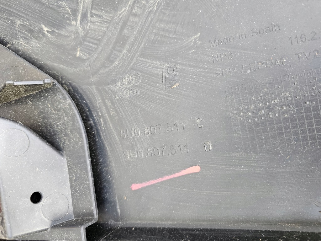 фото №15, Audi q3 i бампер задній задня pod pdc 8u0807511c