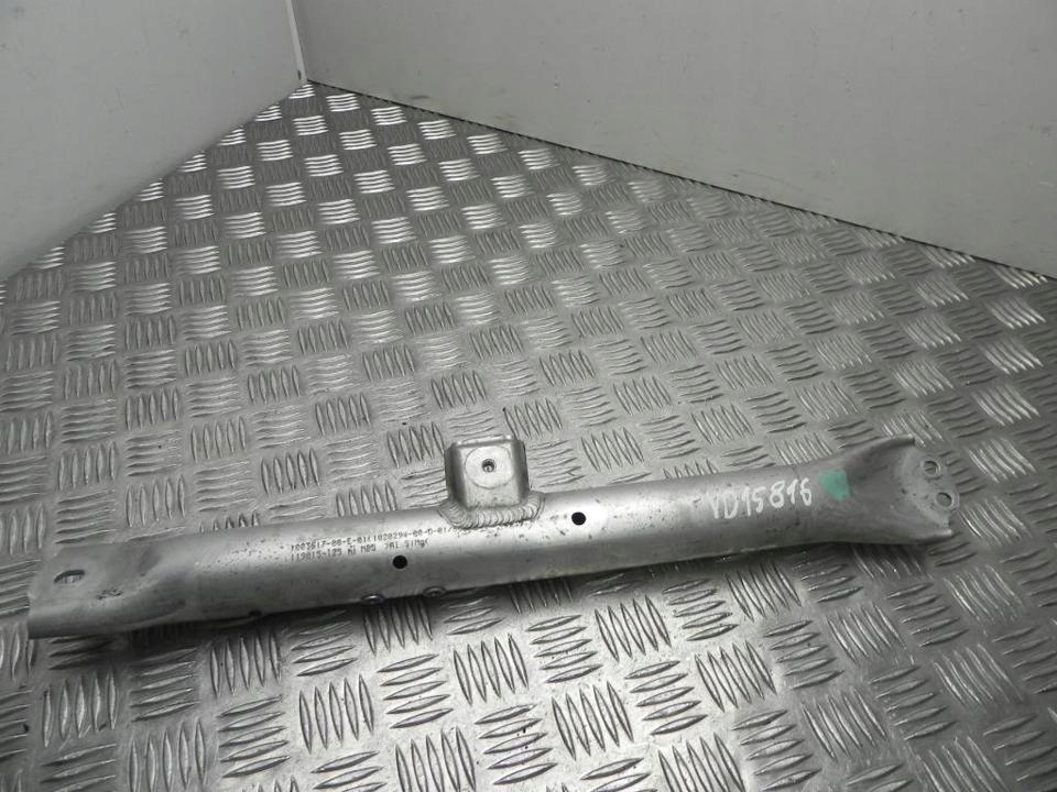 фото №1, Скоба tesla model s 2015 100361700e01