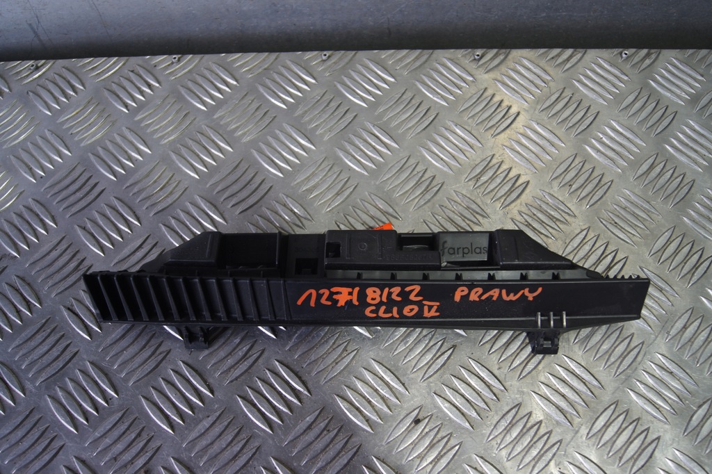 фото №1, Правый кронштейн кронштейн шторки безопасности clio v 985p08057r