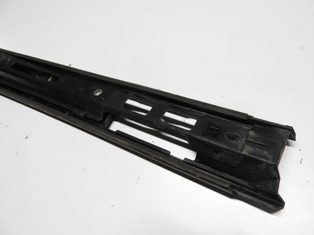 фото №5, Honda cr-v iii 06-11 2.2 накладка рейлинг крышный правый задняя