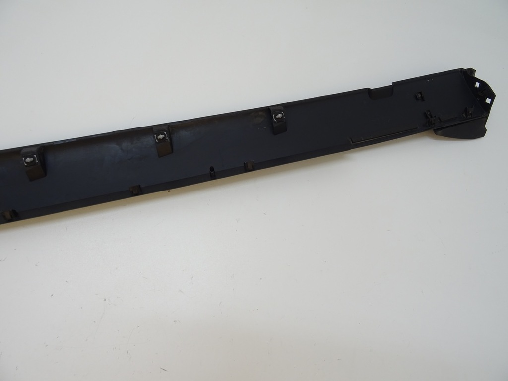 фото №10, 2015-2023 challenger srt widebody молдинг поріг накладка права поріг правий