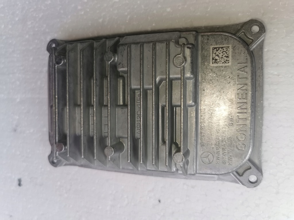 фото №1, Mercedes преобразователь led a2479004104