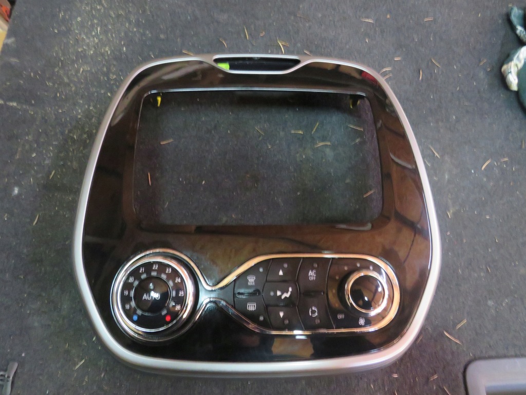 фото №1, Рамка радіо панель обдув renault captur