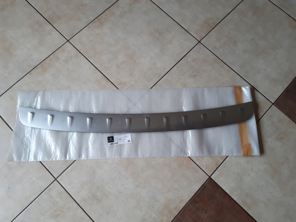 фото №1, Молдинг бампера задня - mercedes b klasa w247 - nowa