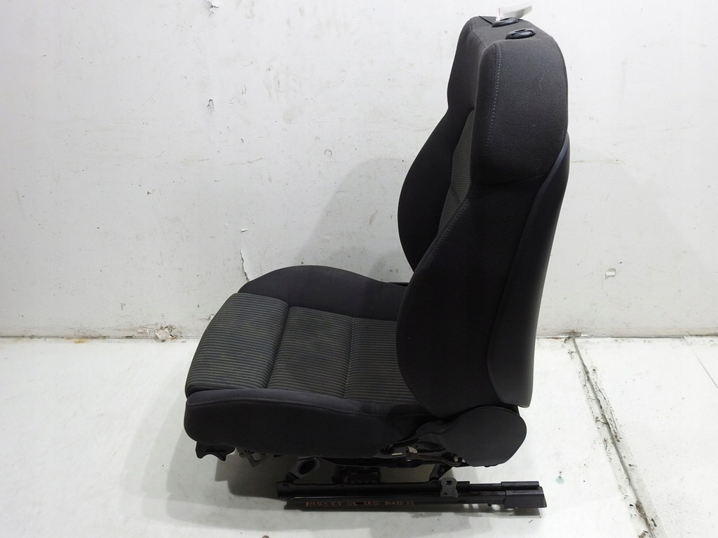 фото №8, Сидіння правий перед audi a4 b7