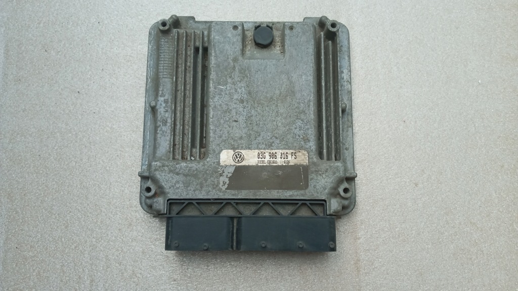 фото №1, Блок керування бортовий комп'ютер golf v 5 1.9 tdi 03g906016fs