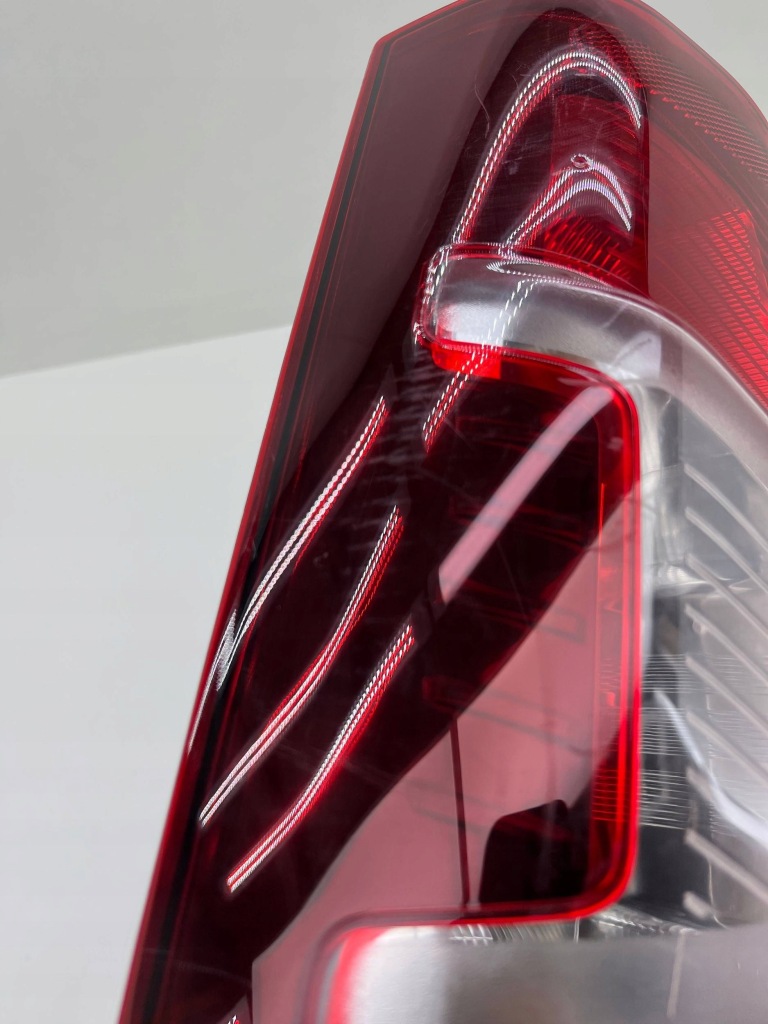 фото №9, Citroen berlingo iv лампа левая задняя 9819235880