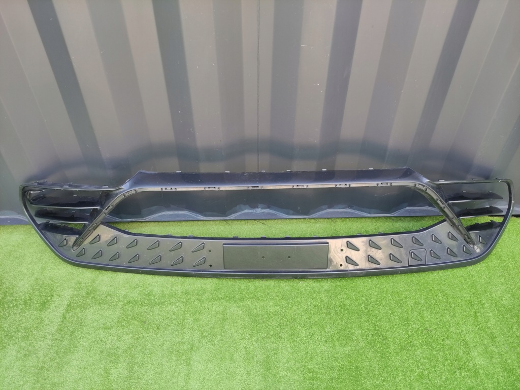 Купити Seat cupra born решітка бампера перед передня