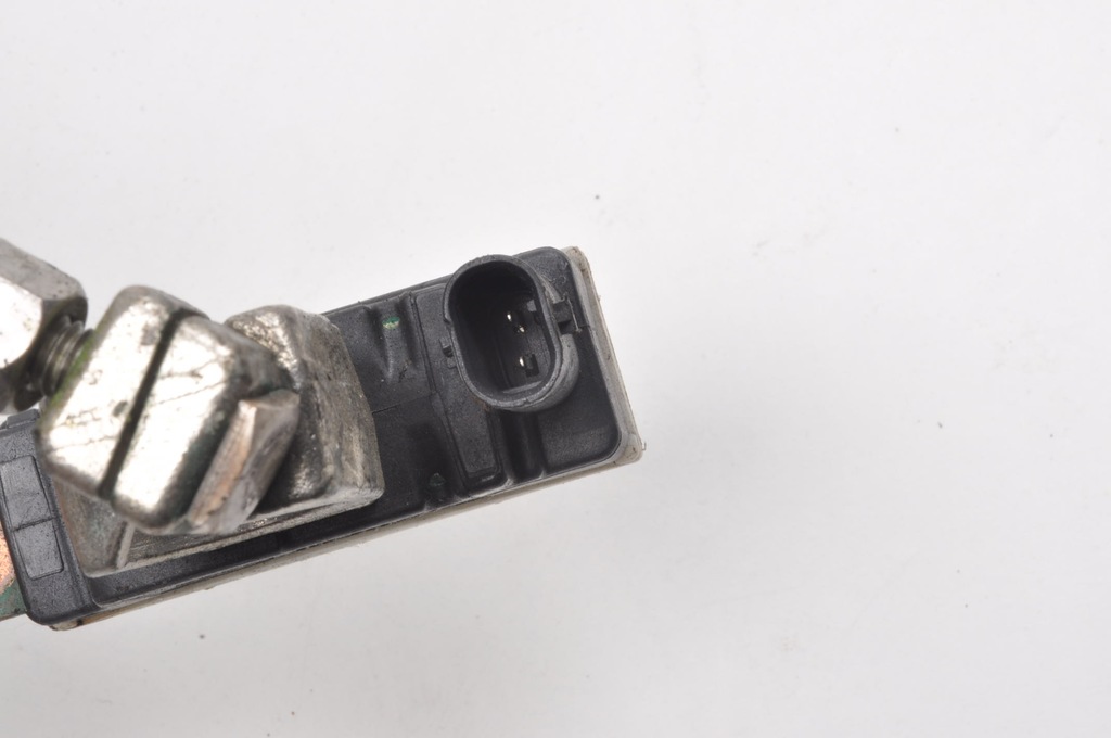 фото №11, Ferrari california 4.3 клемма датчик аккумулятор 254264