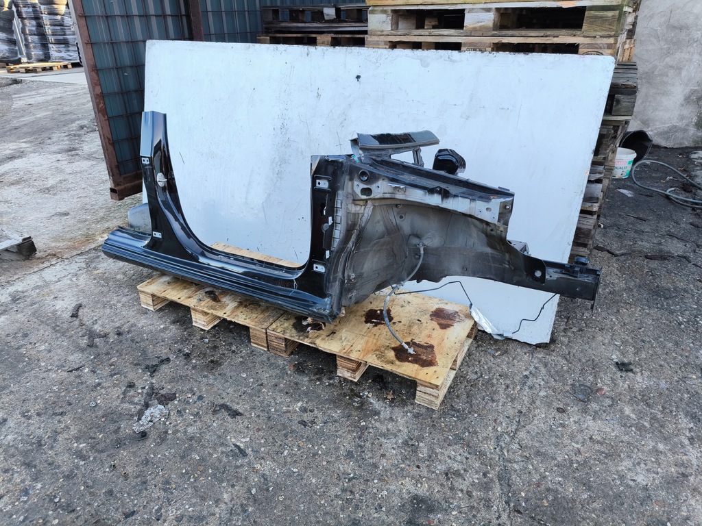 фото №2, Четверть порог лонжерон подкрылок правый перед a1 8x sportback оригинал !!!