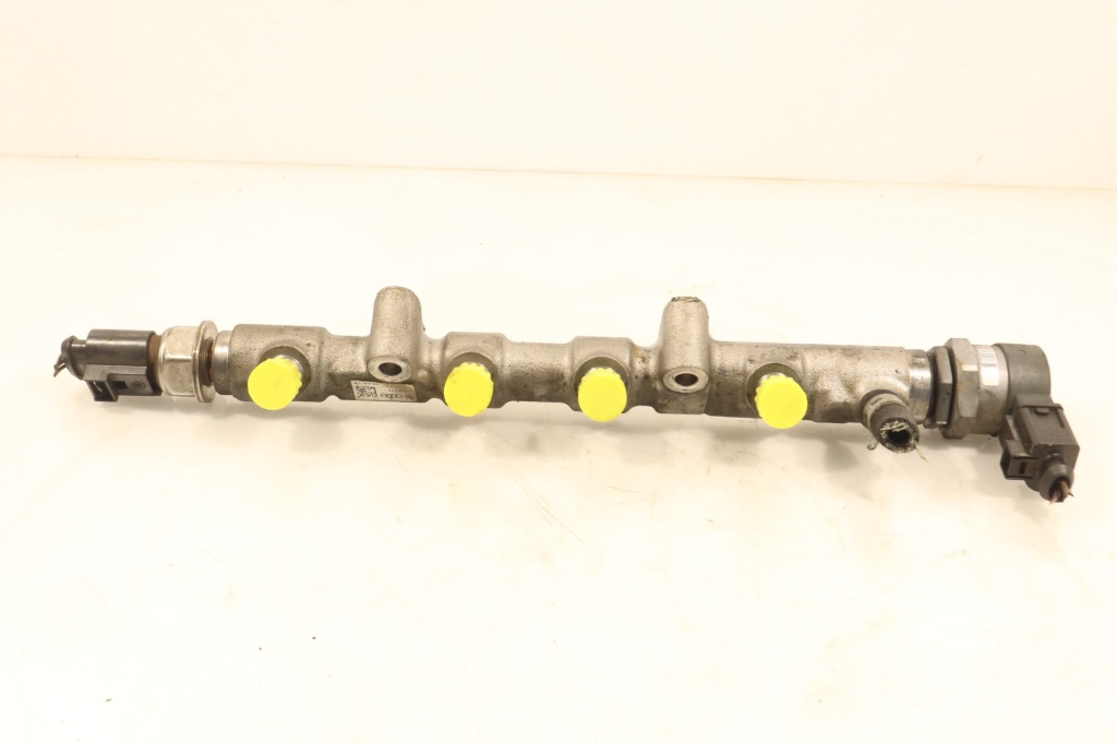 фото №1, Ibiza iv fabia 1.2 tdi 13r молдинг впрыскная 03p089