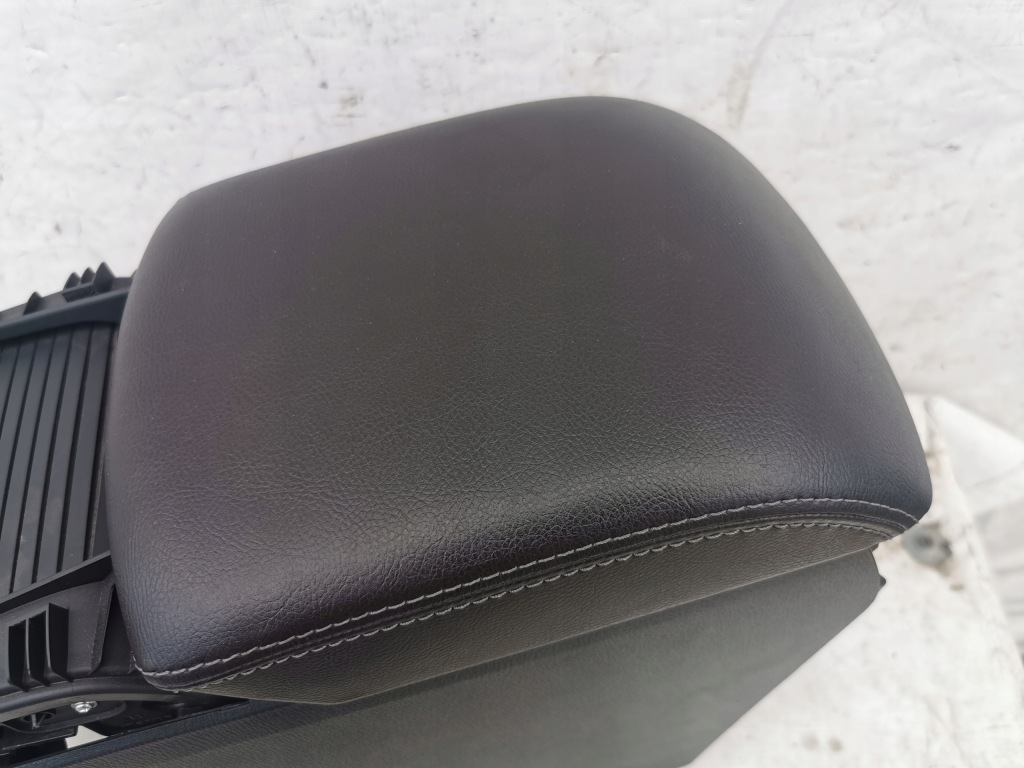 фото №4, Тунель середній підлокітник mazda iii gj 12-18