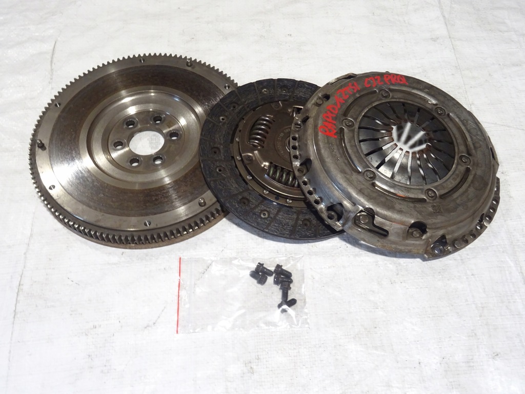 фото №1, Зчеплення диск притиск повний skoda rapid 5ja 12-19 1.2 tsi cjz 125856km