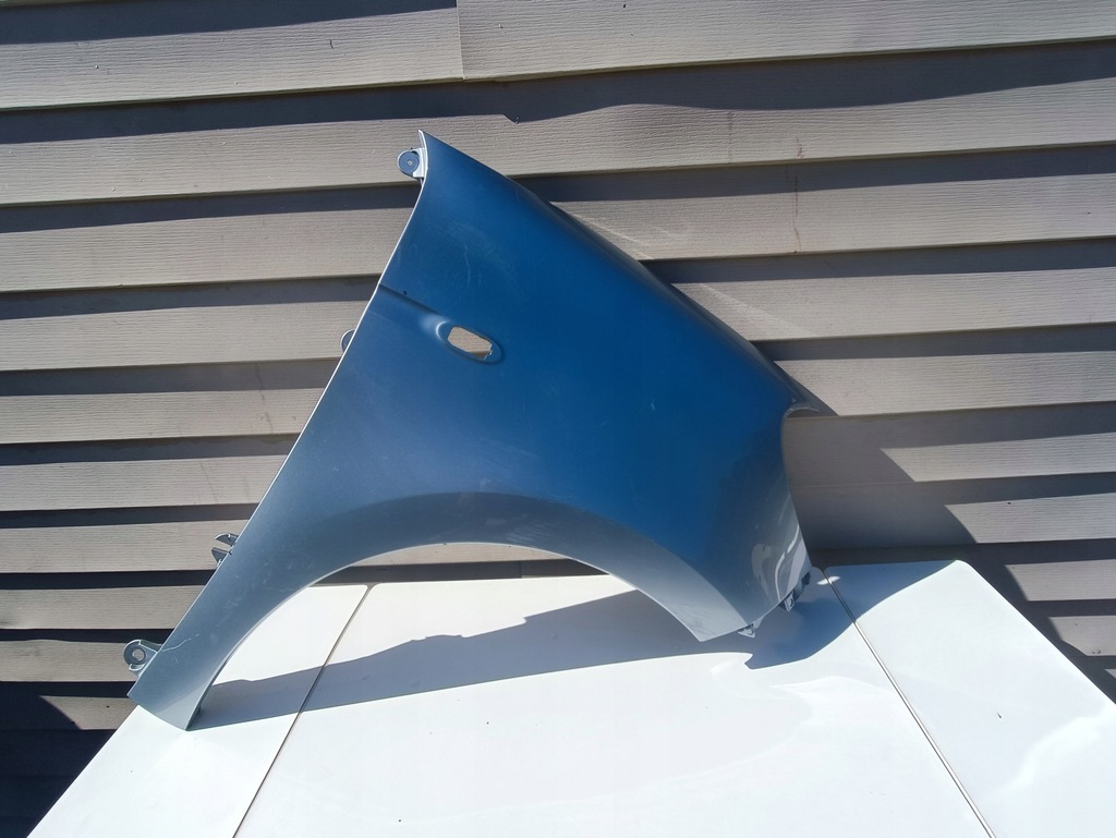 фото №1, Smart forfour w453 крила правий перед передній a453881040