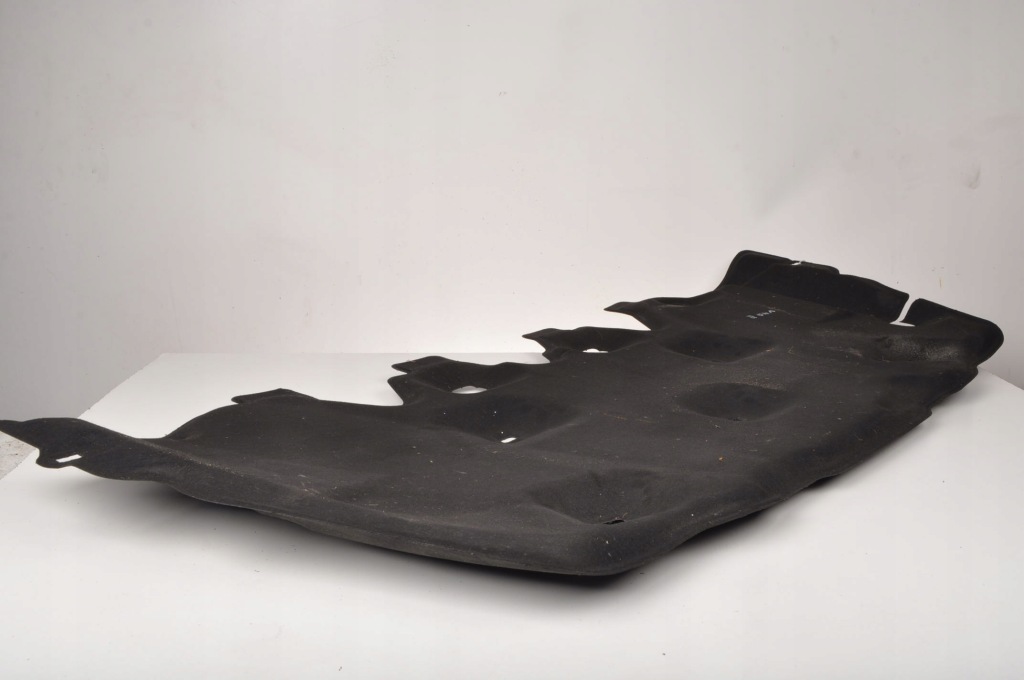 фото №2, Volvo v40 ii шумоизоляция подкрылок капот клипсы