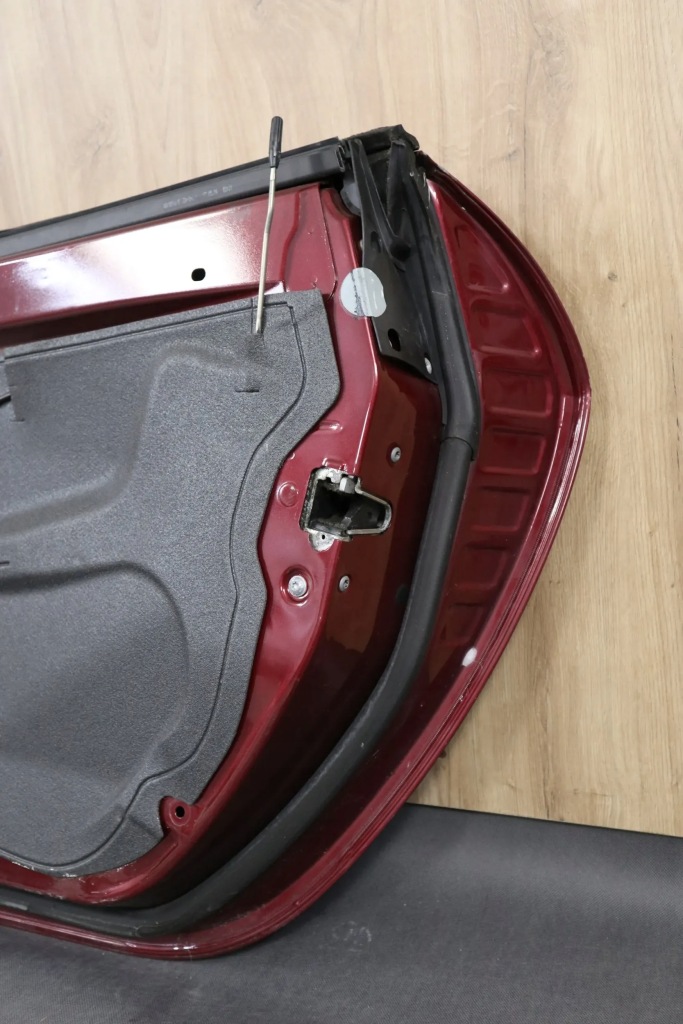 фото №9, Mercedes slk r171 дверь правое полный лак 548