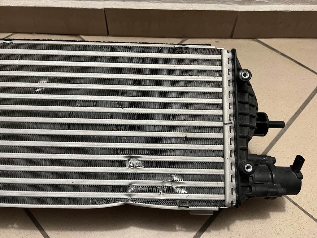фото №10, Радиатор интеркулер оригинальный номер hyundai tucson iv 4 20- nx4