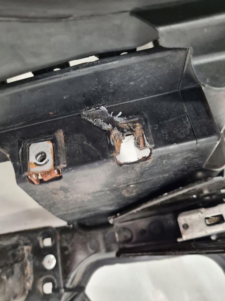 фото №11, Bmw x1 e84 pas передній підсилювач 2.0d механічна коробка передач