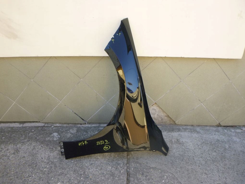 фото №1, Mercedes a klasa 177 крыло передний левый