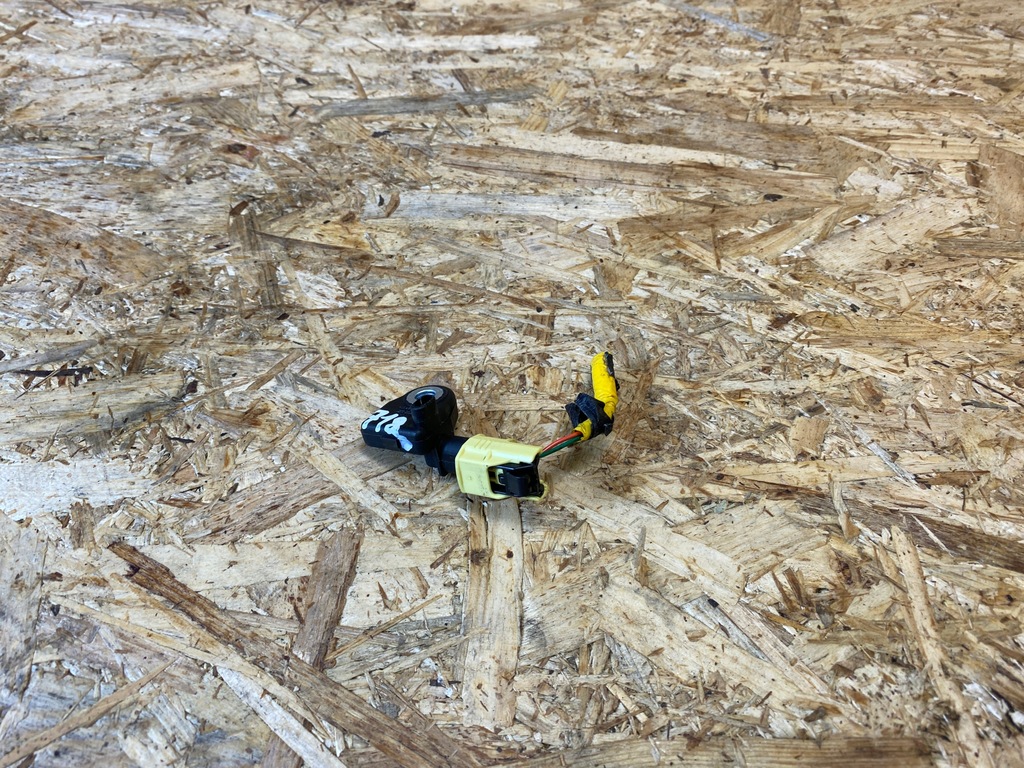 фото №7, Датчик удару штекер hyundai kona 95920-k4000