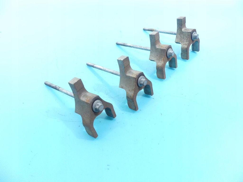 фото №1, Кронштейн кронштейн форсунки discovery sport 2,0