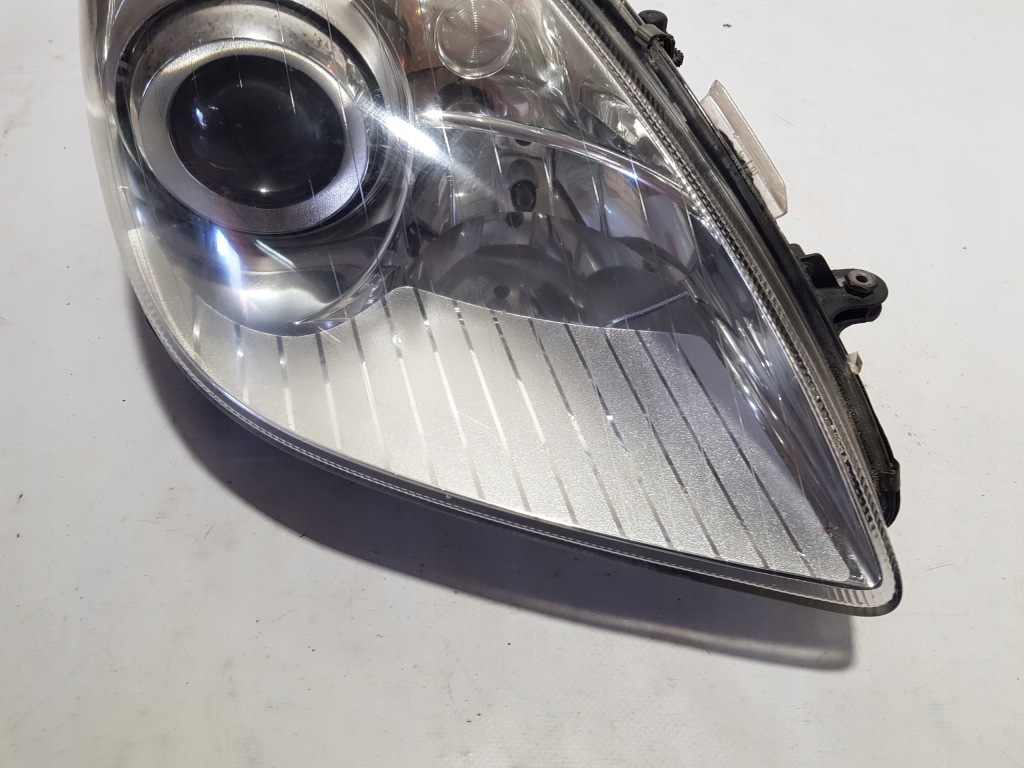 фото №2, Mercedes slk r171 w171 лампа правая перед uk