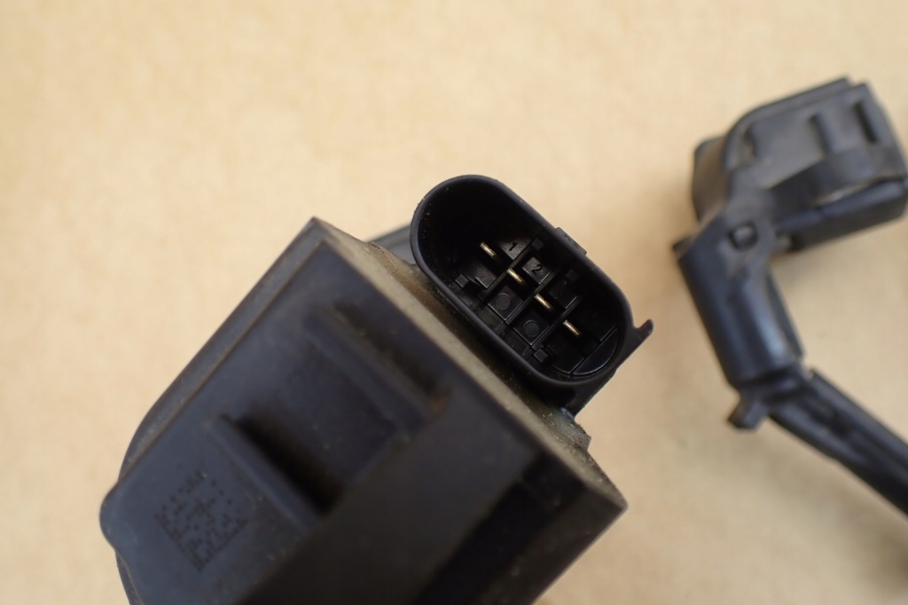 фото №7, Катушка зажигания a2749061400 mercedes glc x253 2.0 cgi 274920