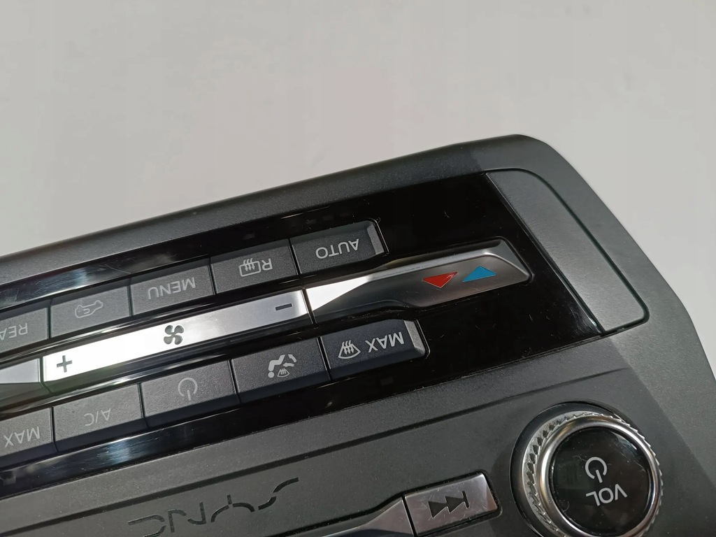 фото №7, Панель керування радіо кондиціонера ford explorer vi 2020