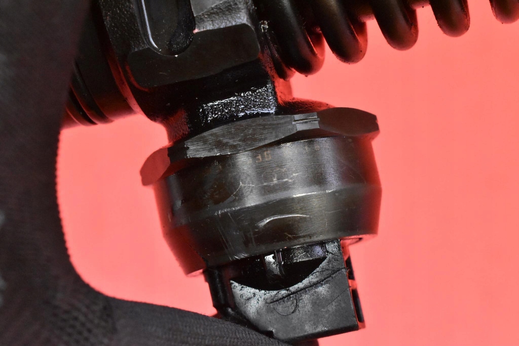 Інжектор насос-форсунка 038130073bn 0414720319 seat leon 2 1.9 tdi 105 km 05-09 Зі Шроту