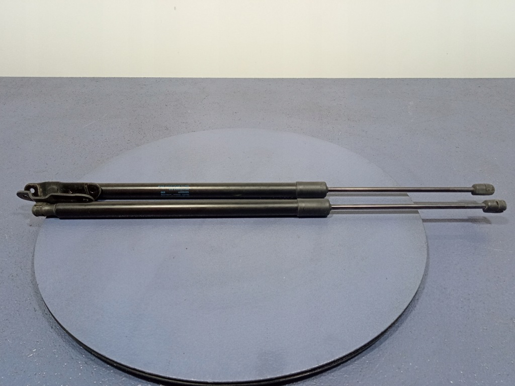 фото №1, Vw tiguan ii 16- амортизаторы крышки задняя 5na827550b 2 szt