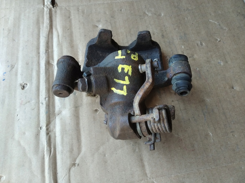 фото №3, Суппорт тормозной задняя правый toyota corolla e11