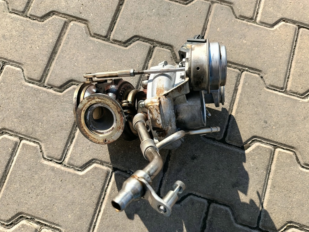 фото №8, Turbo турбина турбонагнетатель bmw 7576985 n63 f10,f01,f12,e70 idealna !!!