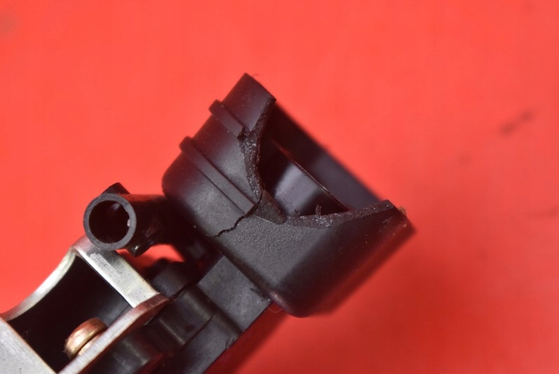 фото №8, Замок дверь правый перед eu suzuki ignis 1 i 5d 00r