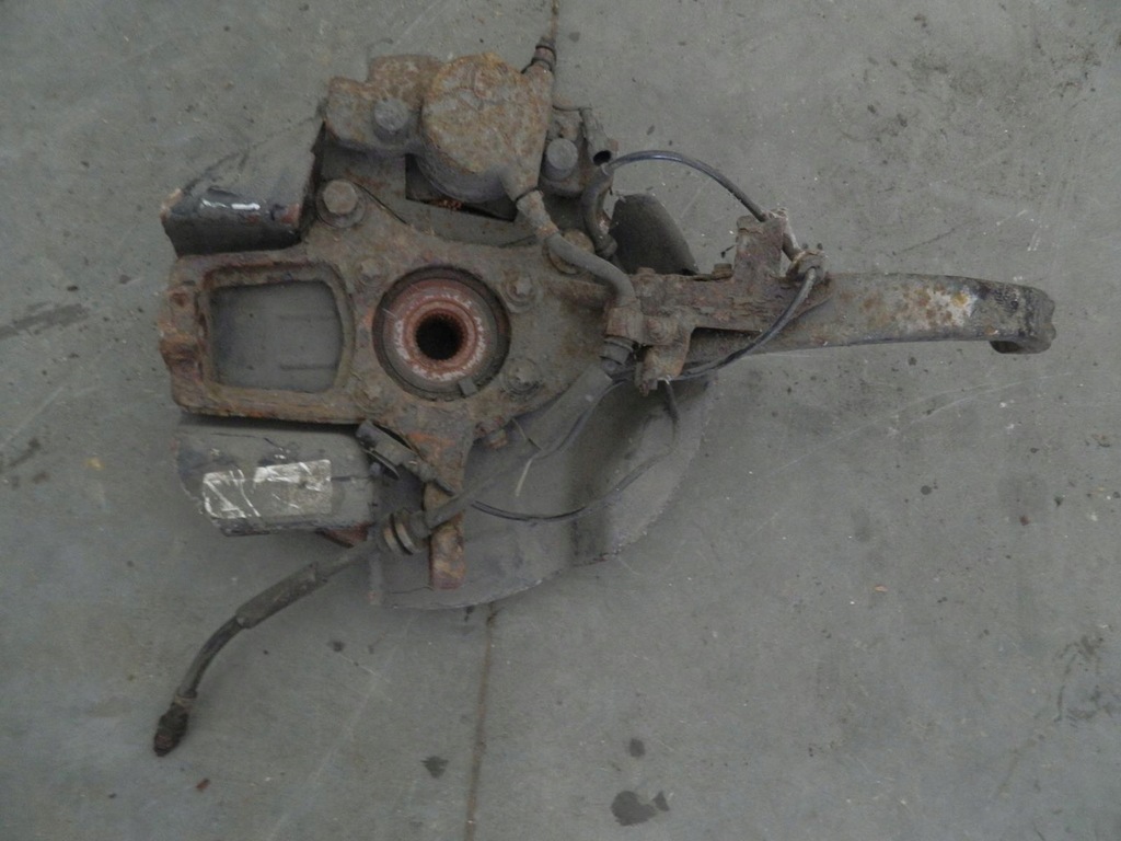 фото №6, Поворотный кулак ступица alfa romeo 159 1.9 2.2 jts правая