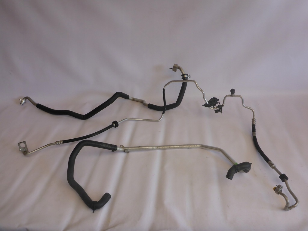 фото №1, Mercedes-benz оригинальный номер a2048302416 шланг кондиционера