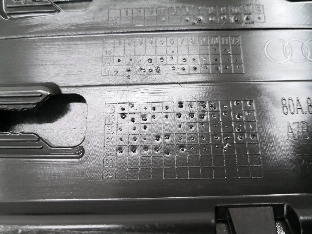 фото №9, Молдинг двері накладка audi q5 ii 2 80a права задня