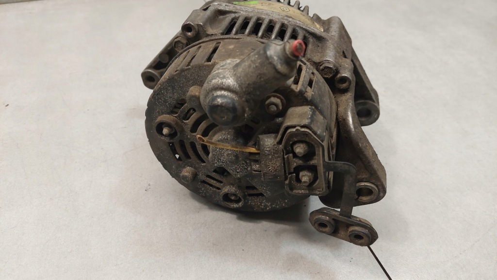 Генератор scenic 1 рестайлінг  7700866507 Зі Шроту